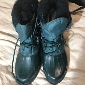 Green sorel winter boots vintage